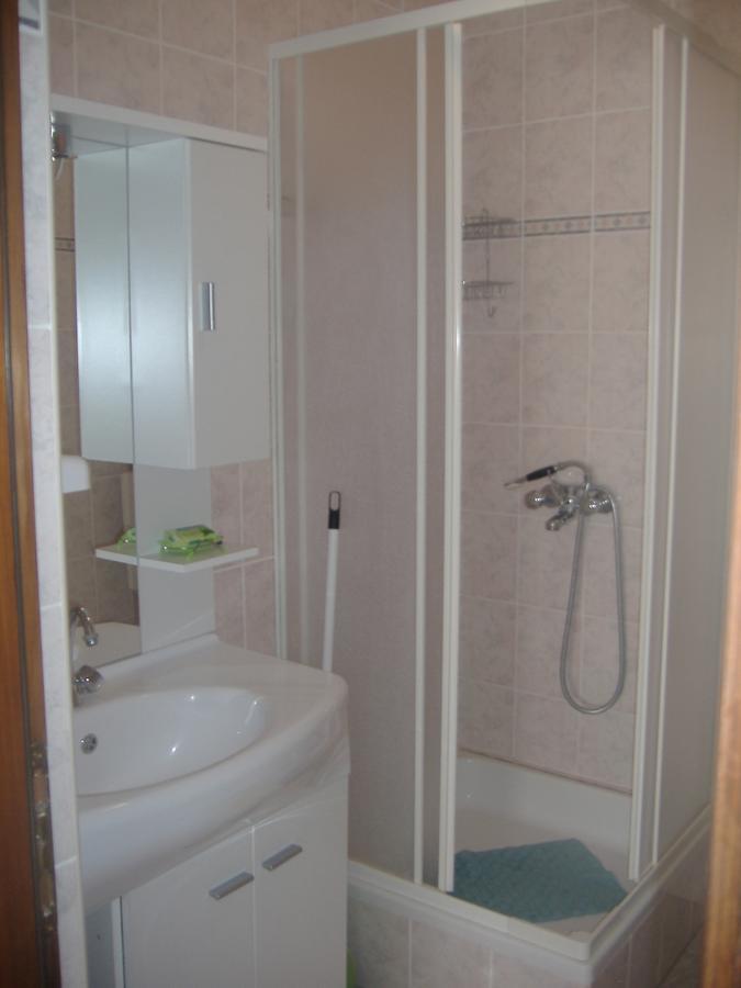 Apartments Matko & Sven Privlaka  Esterno foto
